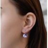 Stříbrné náušnice visací s krystaly Swarovski fialové kulaté 31106.3 violet